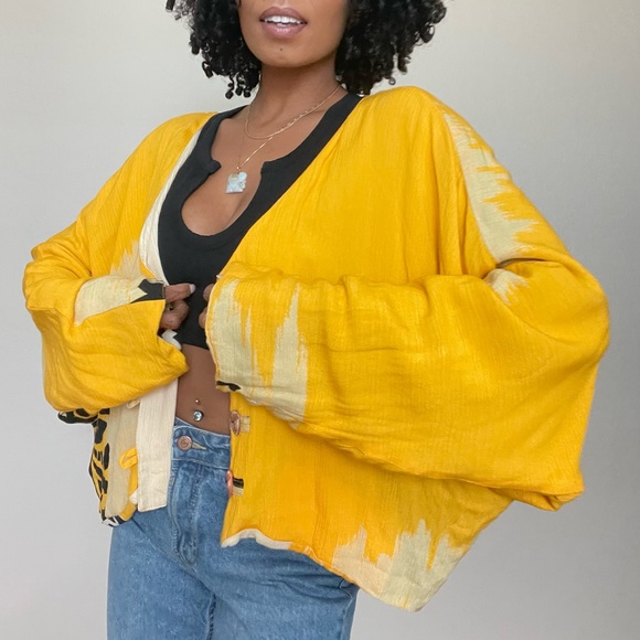 Vintage Yellow & Crème Cardigan - Picture 7 of 12